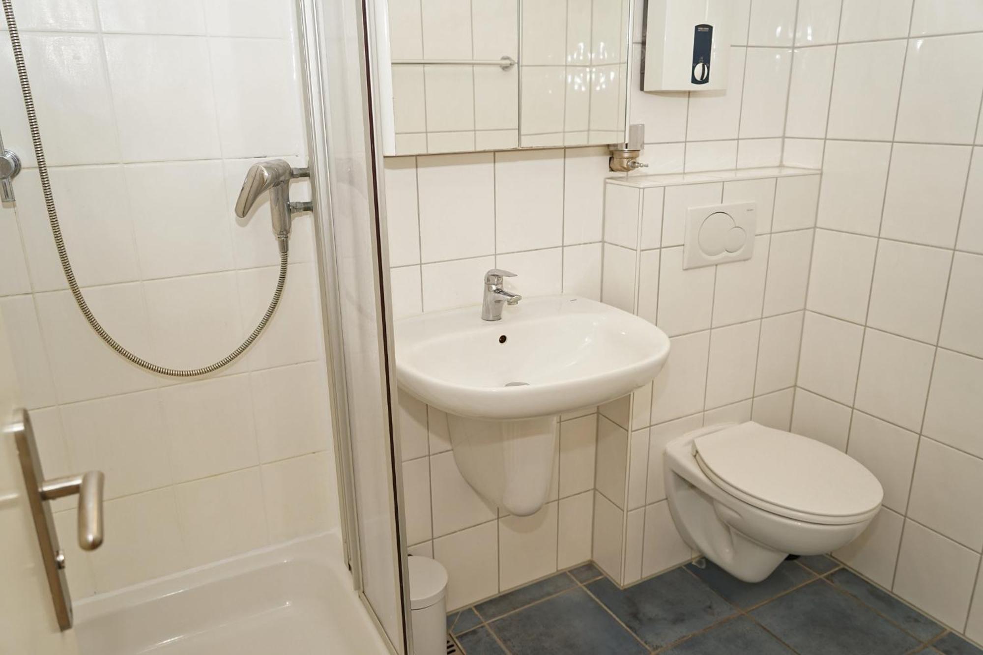 Ferienwohnung Zur Hafenseite _ 200 Damp Exteriör bild